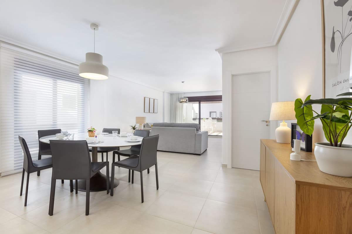 Ground Floor Apartment in Nueva Andalucía — photo 8 of 10