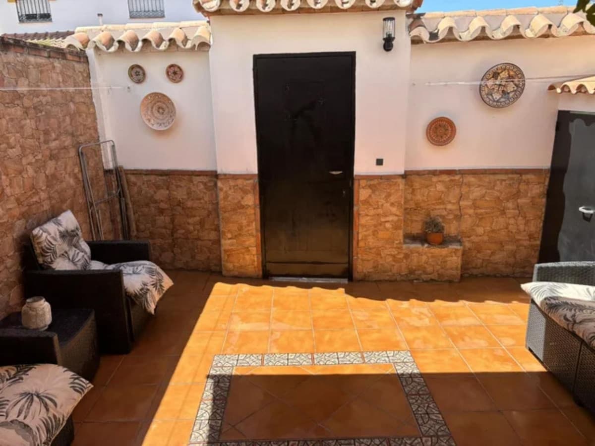 Semi-Detached House in Alhaurín de la Torre — photo 8 of 10