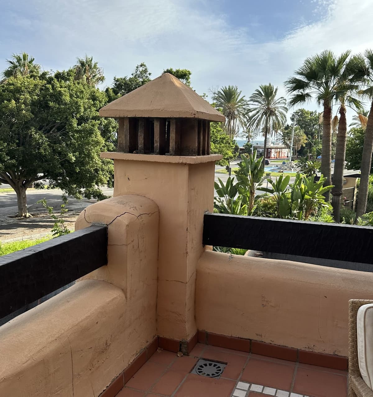 Middle Floor Apartment in San Pedro de Alcántara — photo 3 of 10