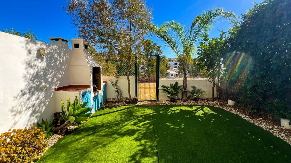 Ground Floor Apartment in La Cala de Mijas — photo 1 of 10