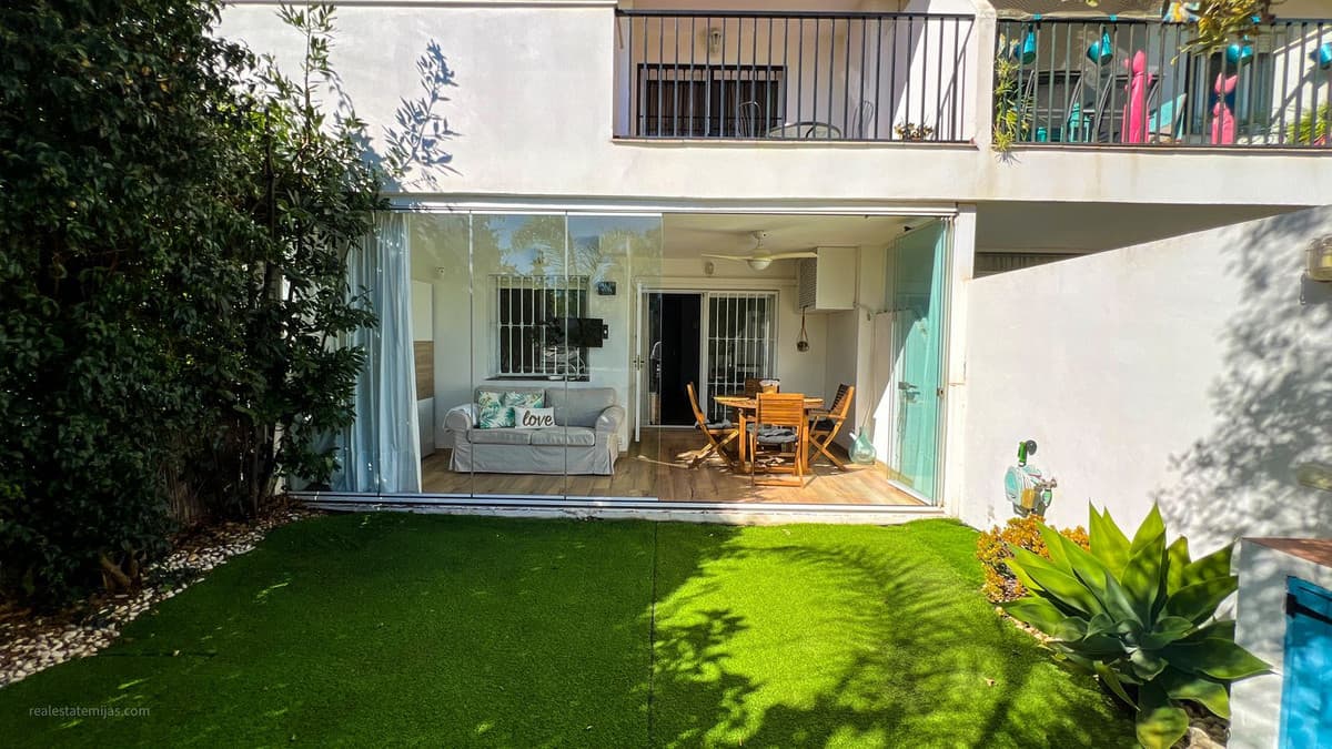 Ground Floor Apartment in La Cala de Mijas — photo 5 of 10
