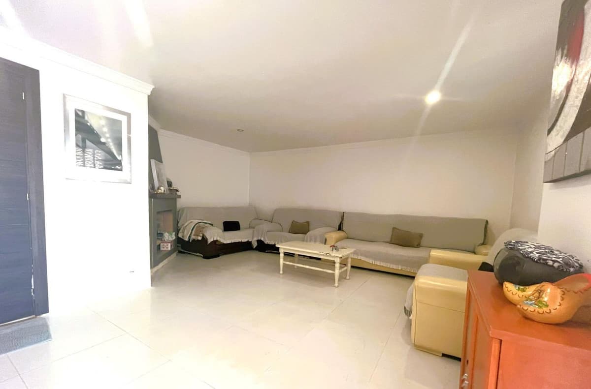 Townhouse in Estepona — photo 4 of 10