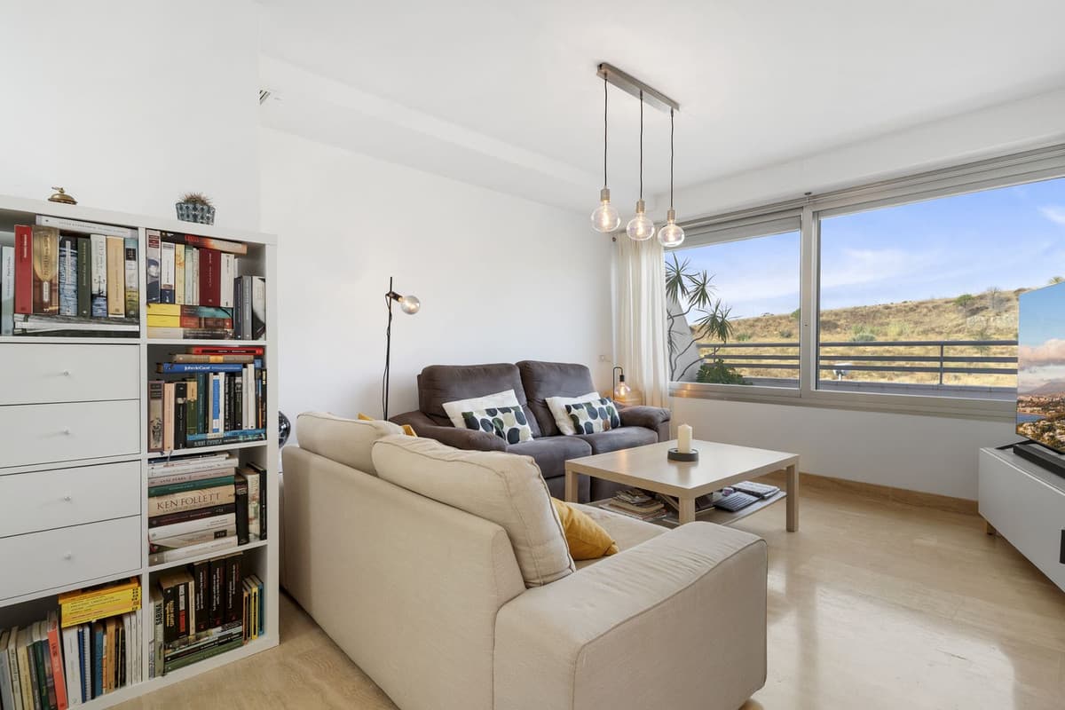 Penthouse Duplex in La Cala de Mijas — photo 3 of 10