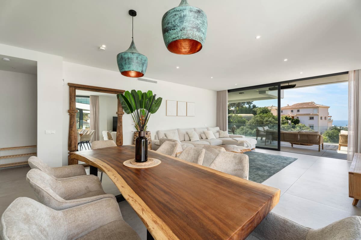 Penthouse Duplex in Artola — photo 9 of 10