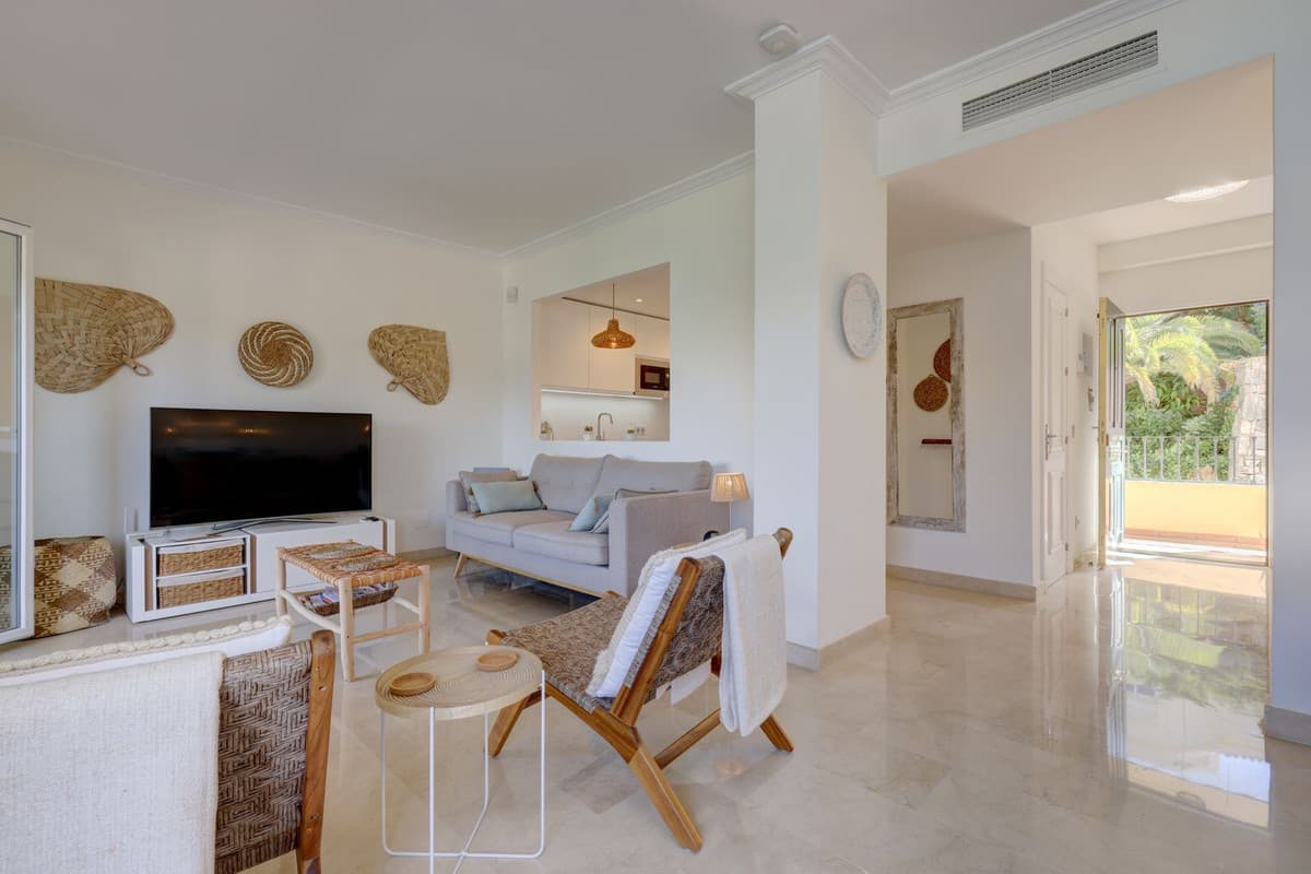 Penthouse in La Quinta — photo 4 of 10