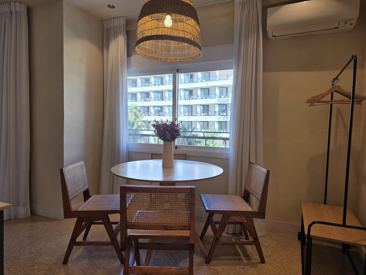 Middle Floor Apartment in Marbella — photo 4 of 10