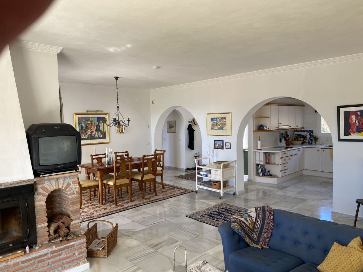 Detached Villa in Mijas — photo 3 of 10