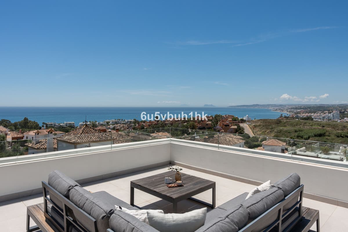 Detached Villa in Estepona — photo 4 of 10