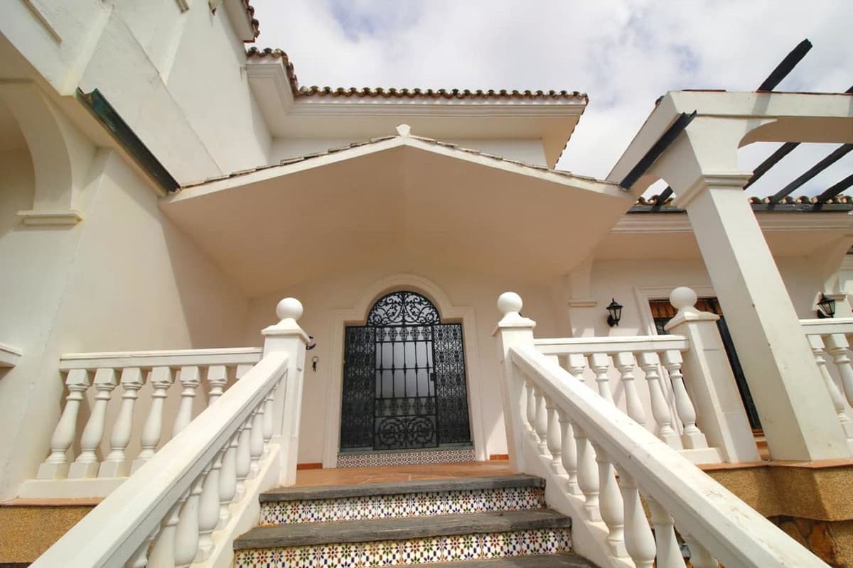 Detached Villa in Benalmadena — photo 8 of 10