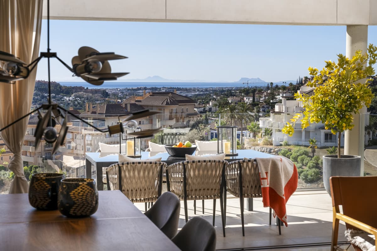 Penthouse Duplex in Nueva Andalucía — photo 5 of 10