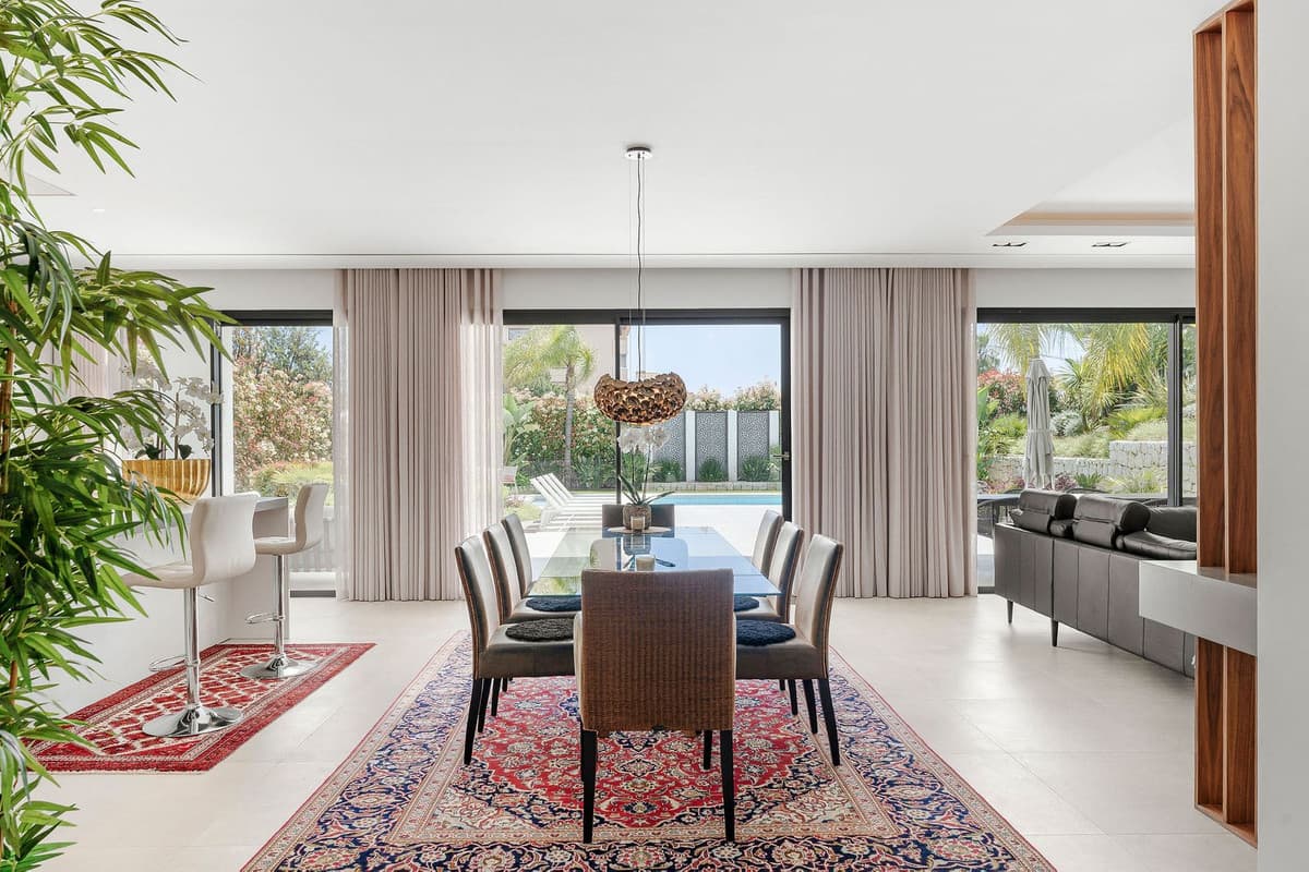 Detached Villa in Nueva Andalucía — photo 4 of 10