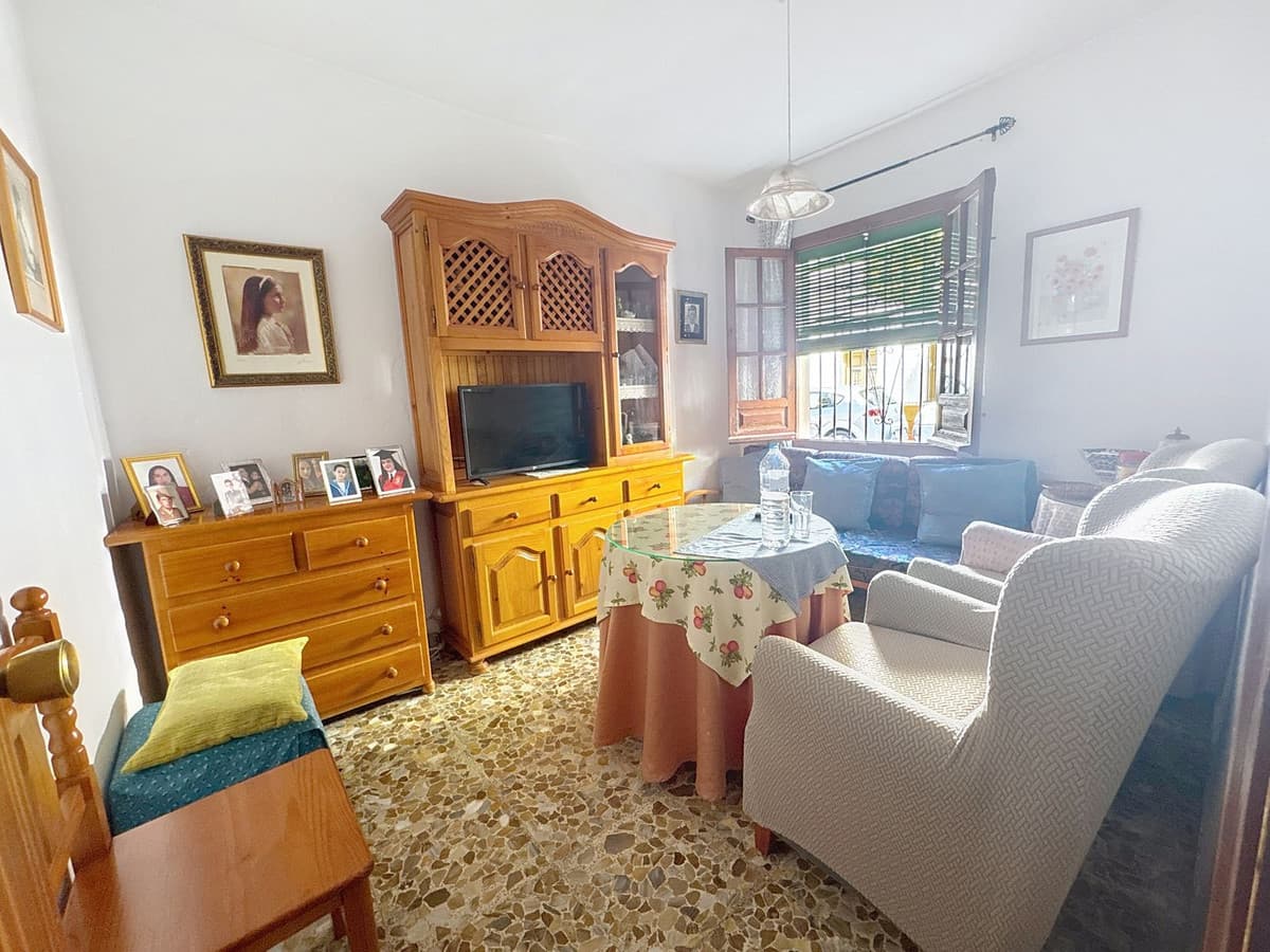 Townhouse in Estepona — photo 2 of 10