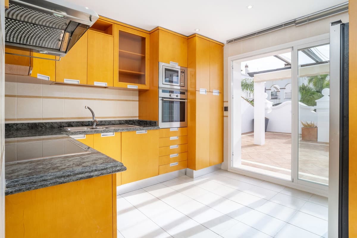 Penthouse Duplex in Marbella — photo 4 of 10