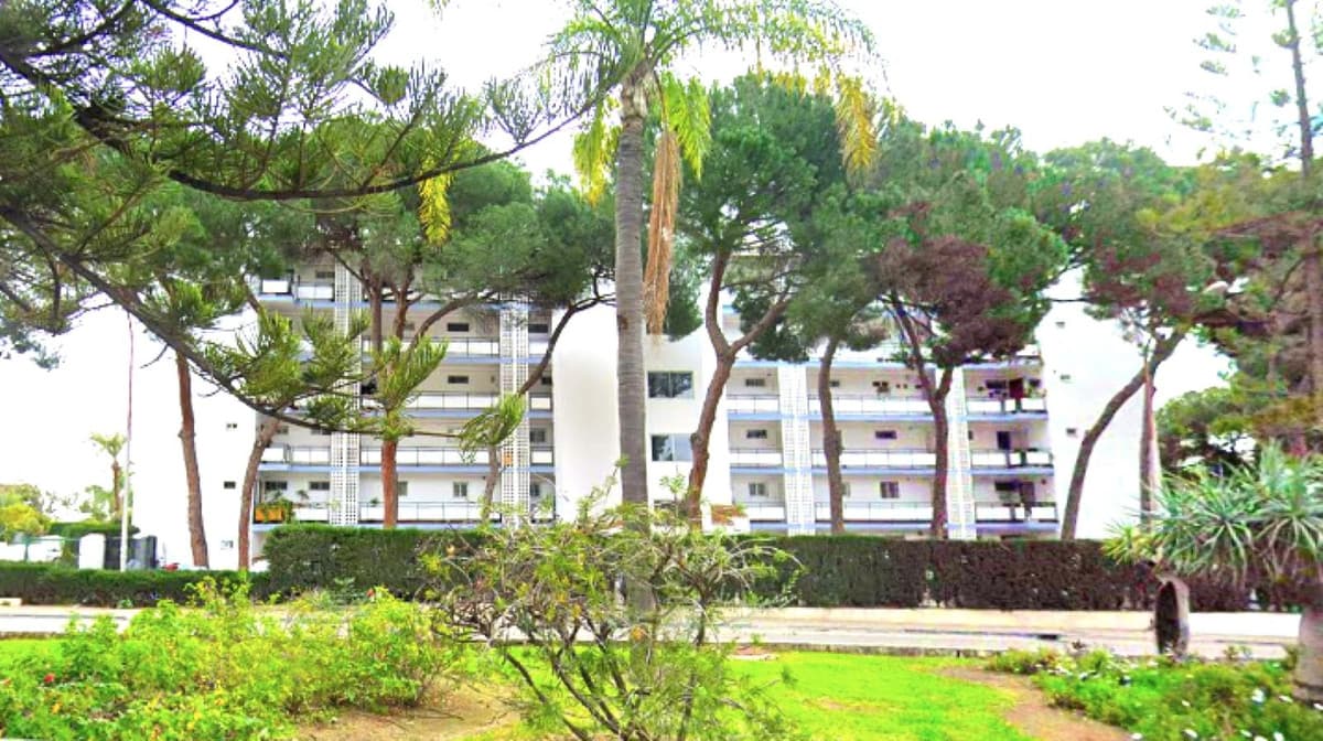 Ground Floor Apartment in Marbella — photo 1 of 10
