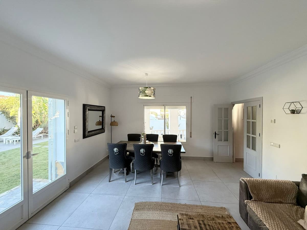 Detached Villa in Casares — photo 6 of 10