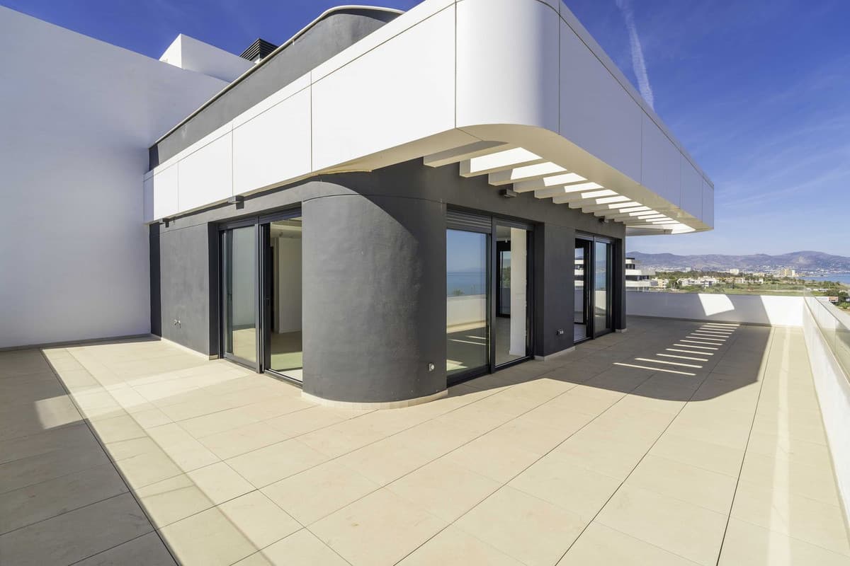 Penthouse in Los Alamos — photo 6 of 10