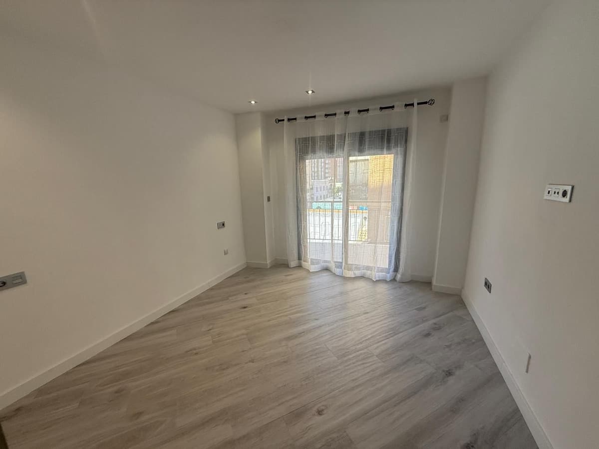 Middle Floor Apartment in Malagueta — photo 7 of 10
