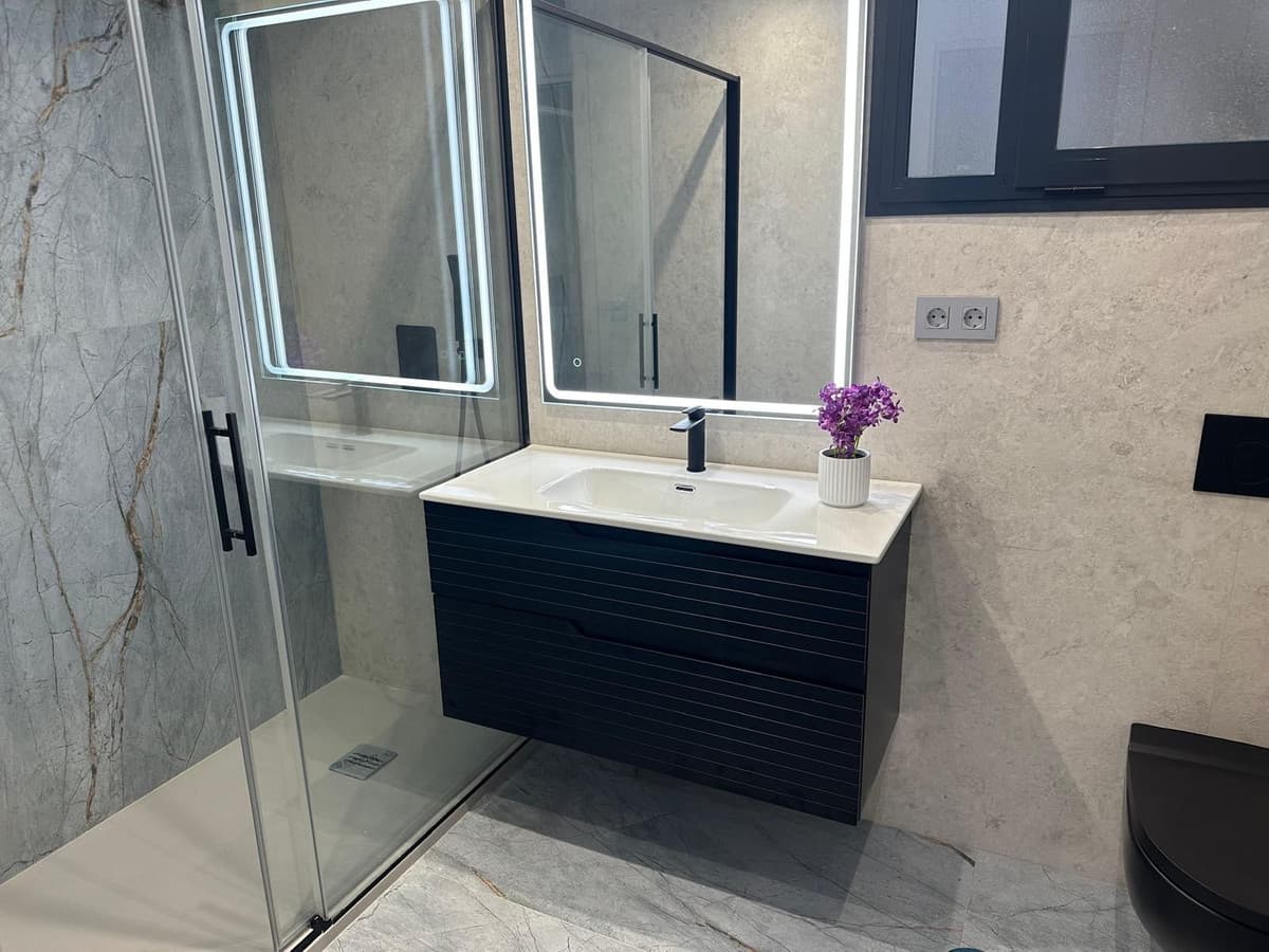 Middle Floor Apartment in Malagueta — photo 10 of 10