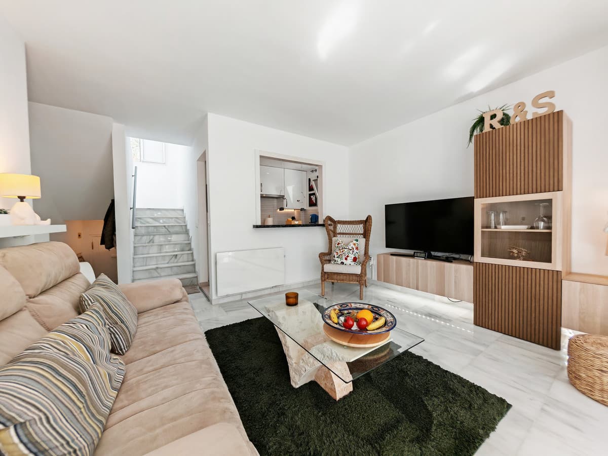 Penthouse Duplex in Costabella — photo 4 of 10
