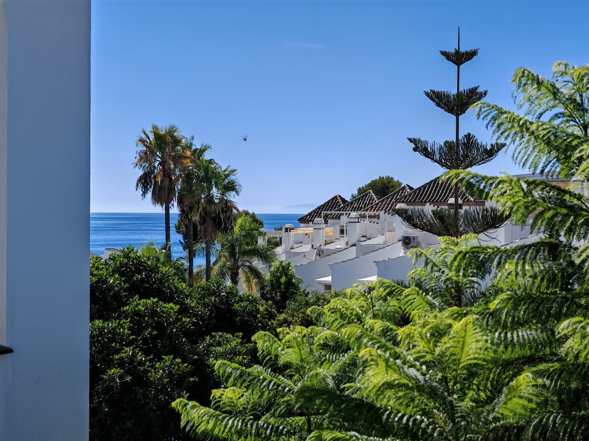 Penthouse Duplex in Costabella — photo 8 of 10
