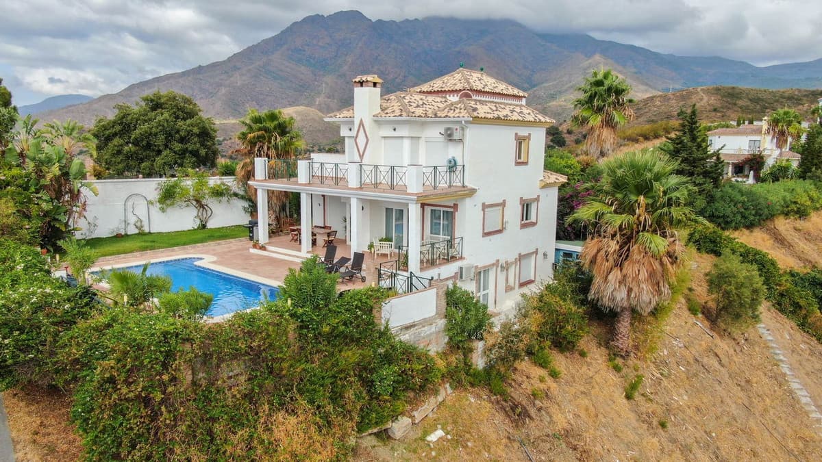Cortijo in Estepona — photo 2 of 10