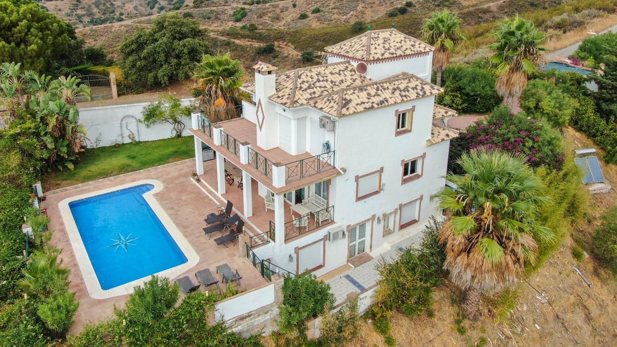 Cortijo in Estepona — photo 3 of 10