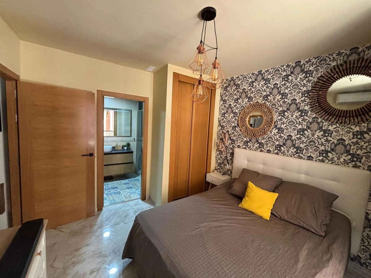 Middle Floor Apartment in Centro Histórico — photo 4 of 6