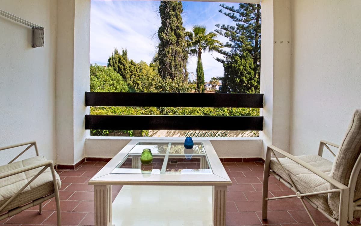 Middle Floor Apartment in San Pedro de Alcántara — photo 2 of 10