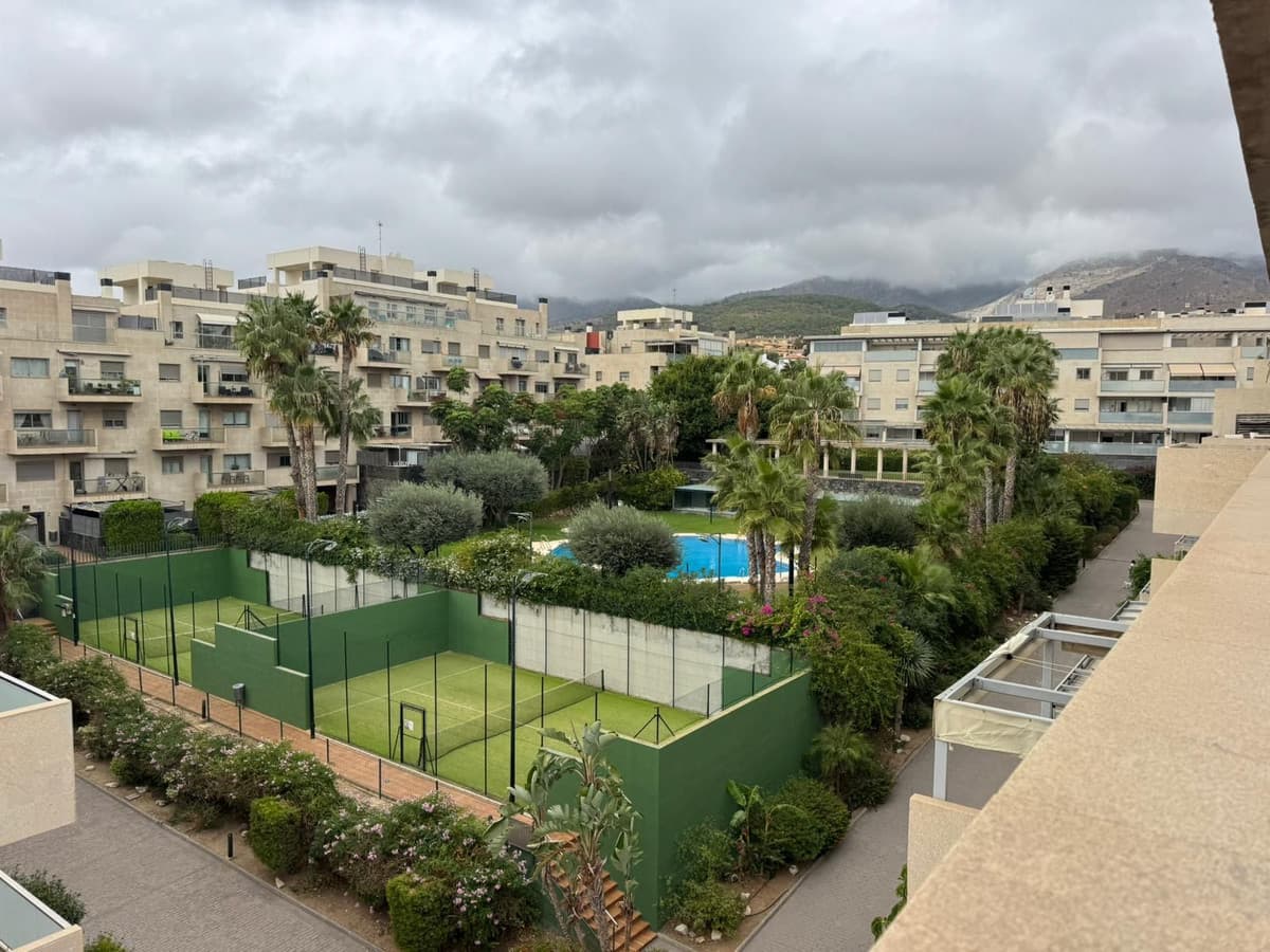 Penthouse in El Pinillo — photo 2 of 10