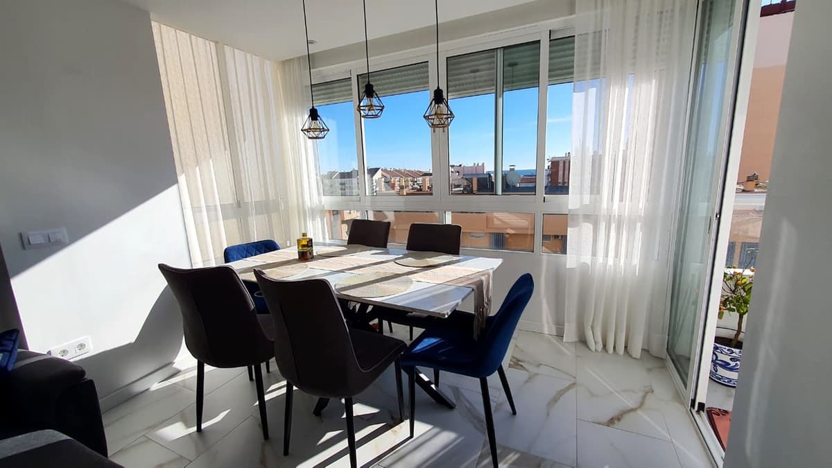 Middle Floor Apartment in Fuengirola — photo 6 of 10