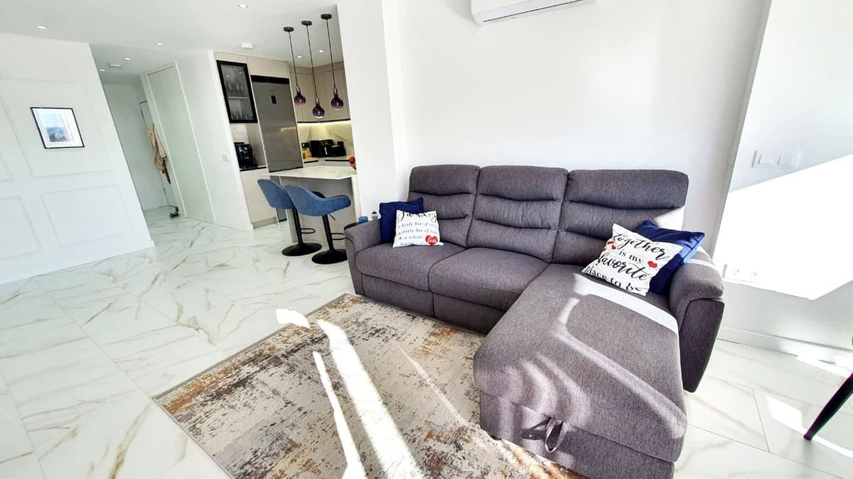 Middle Floor Apartment in Fuengirola — photo 10 of 10