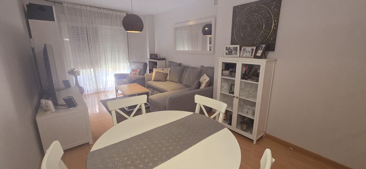 Ground Floor Apartment in Ciudad Jardín — photo 7 of 10