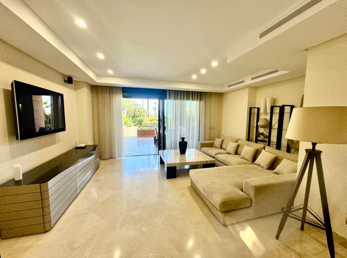 Ground Floor Apartment in Puerto Banús — photo 4 of 10