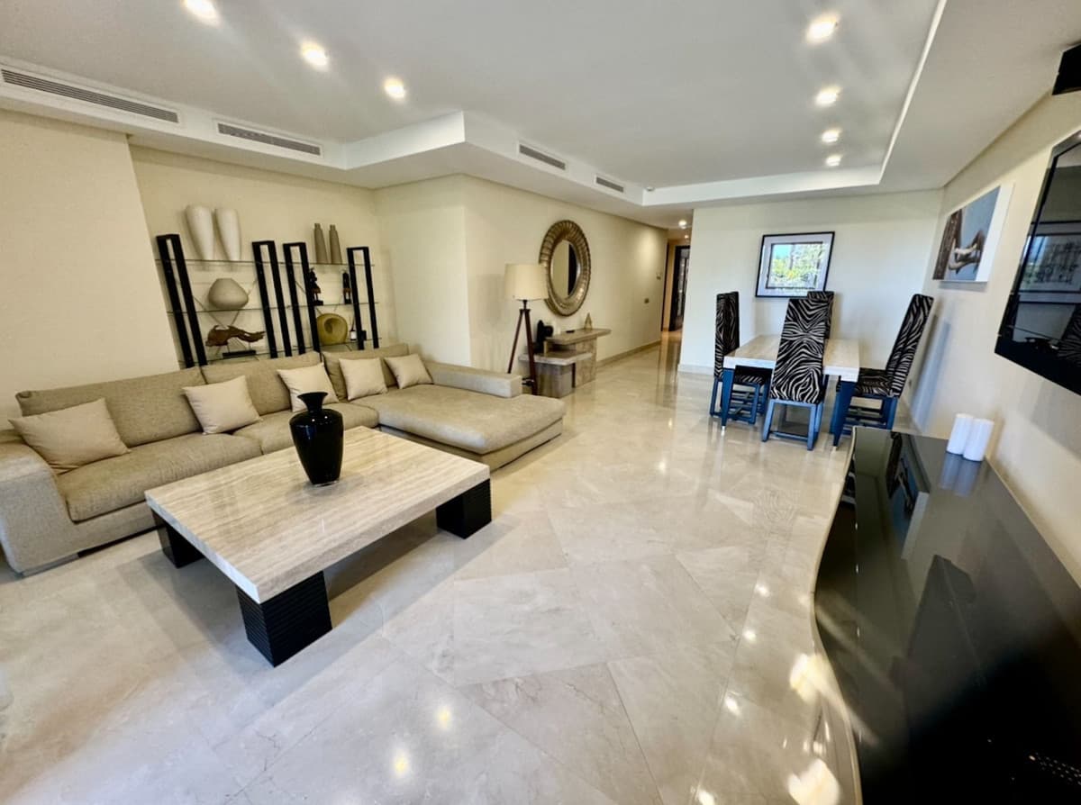 Ground Floor Apartment in Puerto Banús — photo 5 of 10