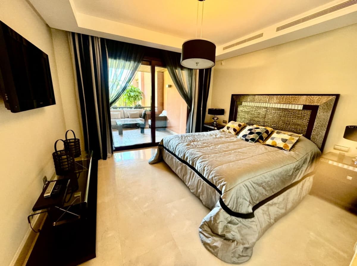 Ground Floor Apartment in Puerto Banús — photo 7 of 10