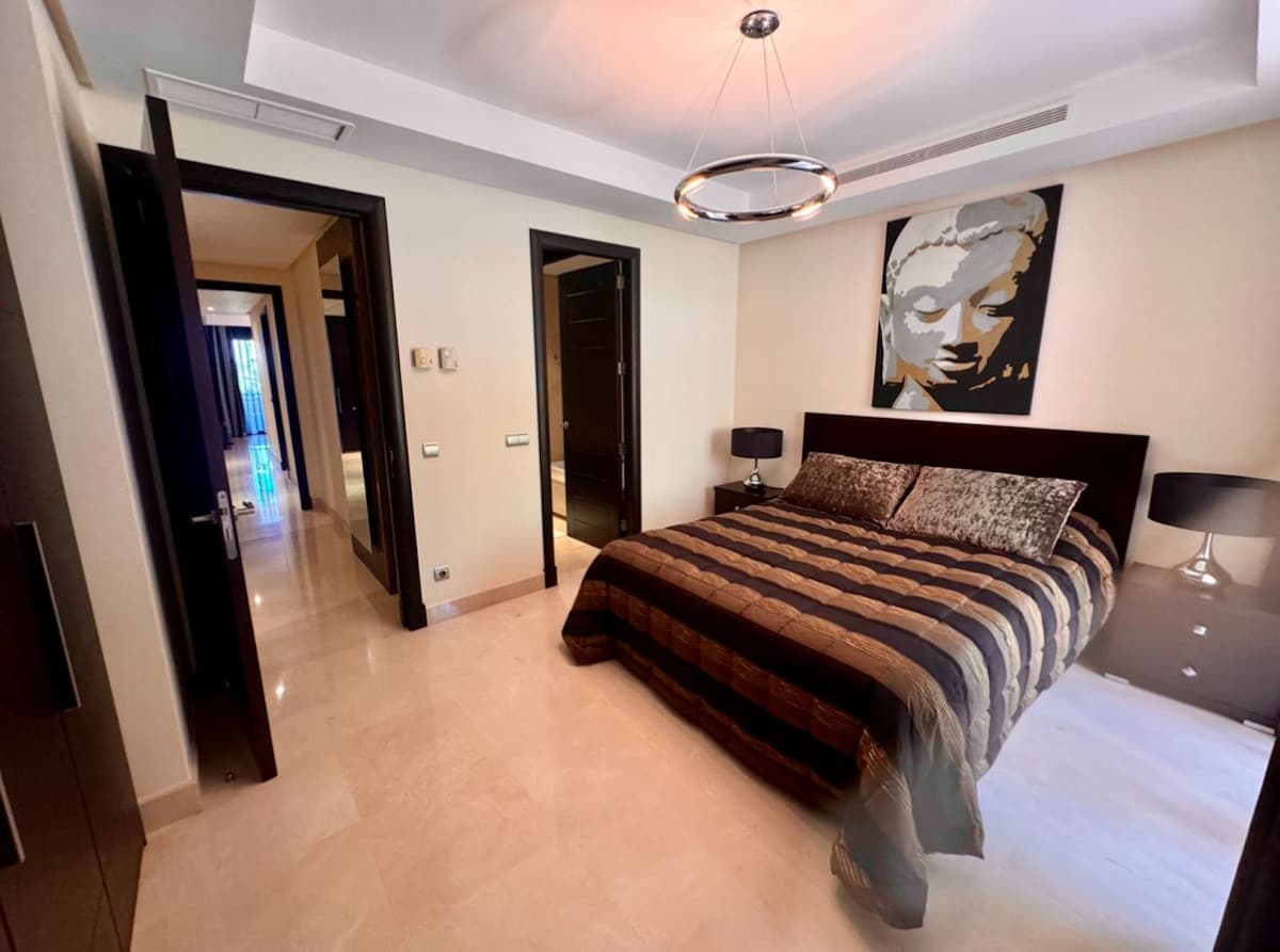 Ground Floor Apartment in Puerto Banús — photo 9 of 10