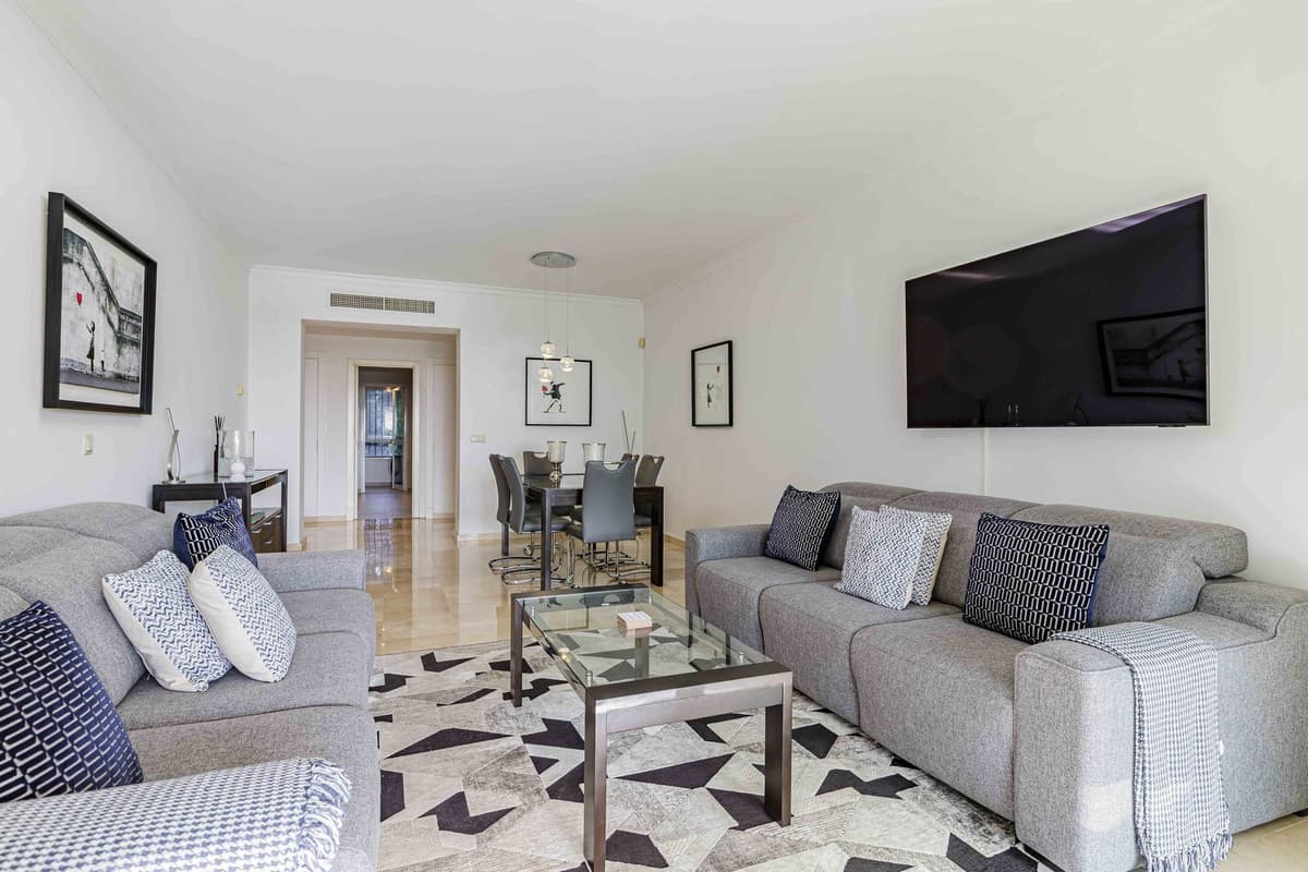 Ground Floor Apartment in La Quinta — photo 6 of 10