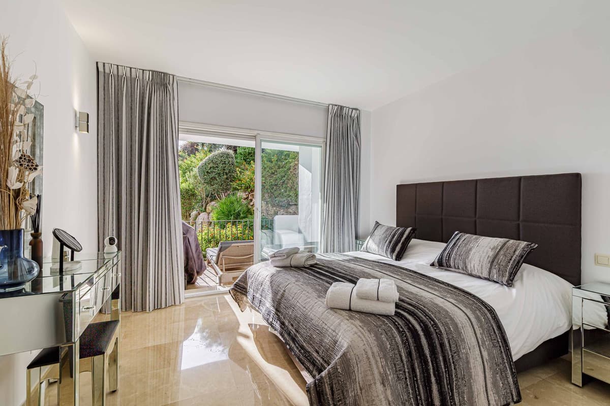 Ground Floor Apartment in La Quinta — photo 7 of 10