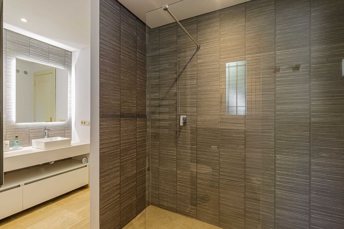 Ground Floor Apartment in La Quinta — photo 8 of 10