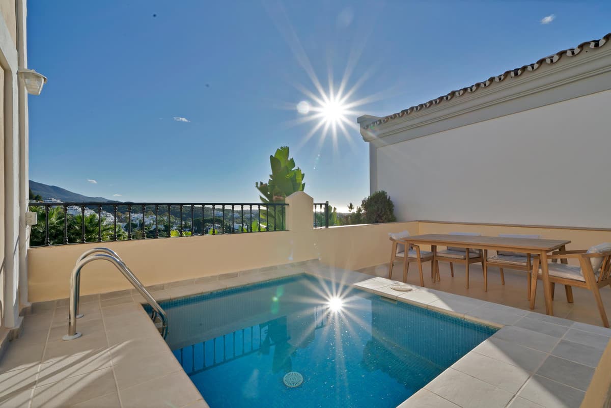 Townhouse in Marbella — photo 2 of 10