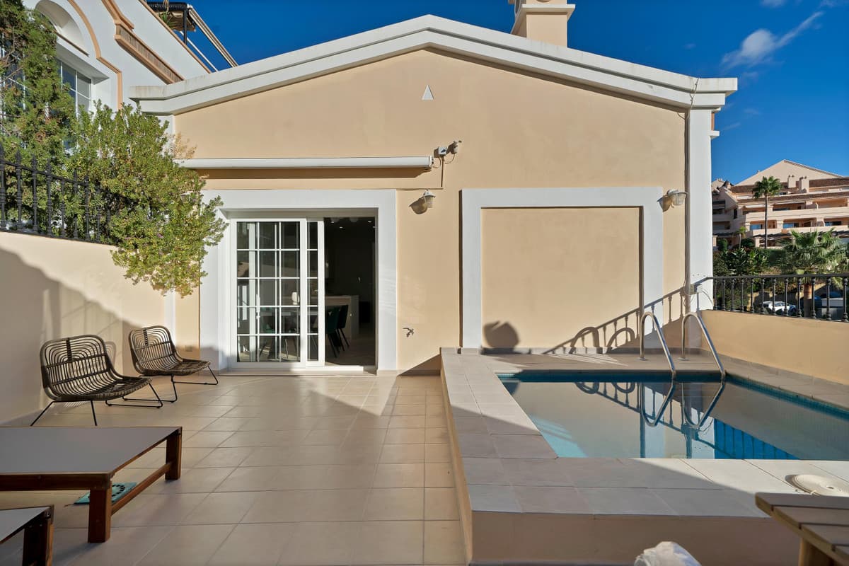 Townhouse in Marbella — photo 3 of 10