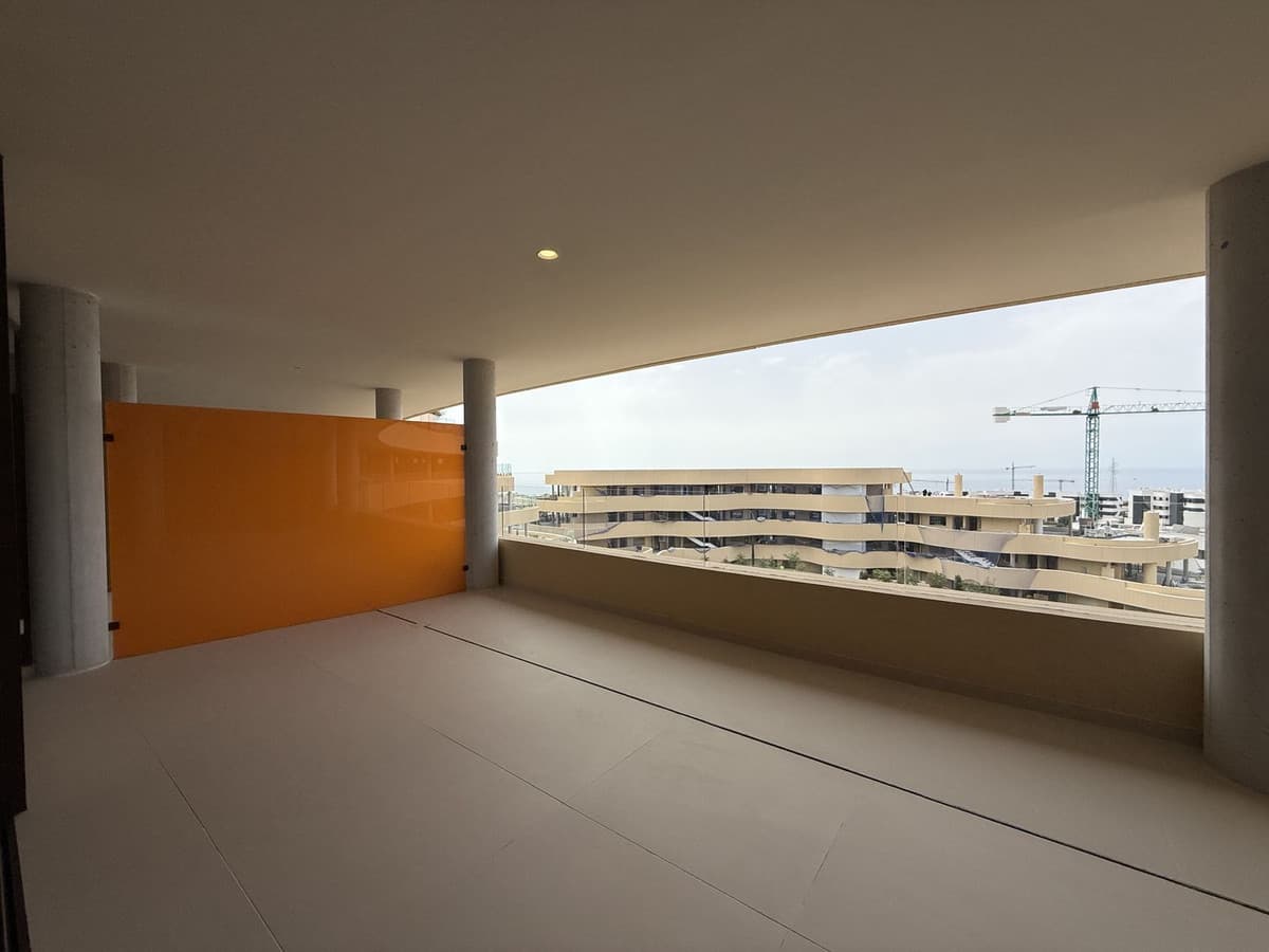 Middle Floor Apartment in Higueron — photo 5 of 10