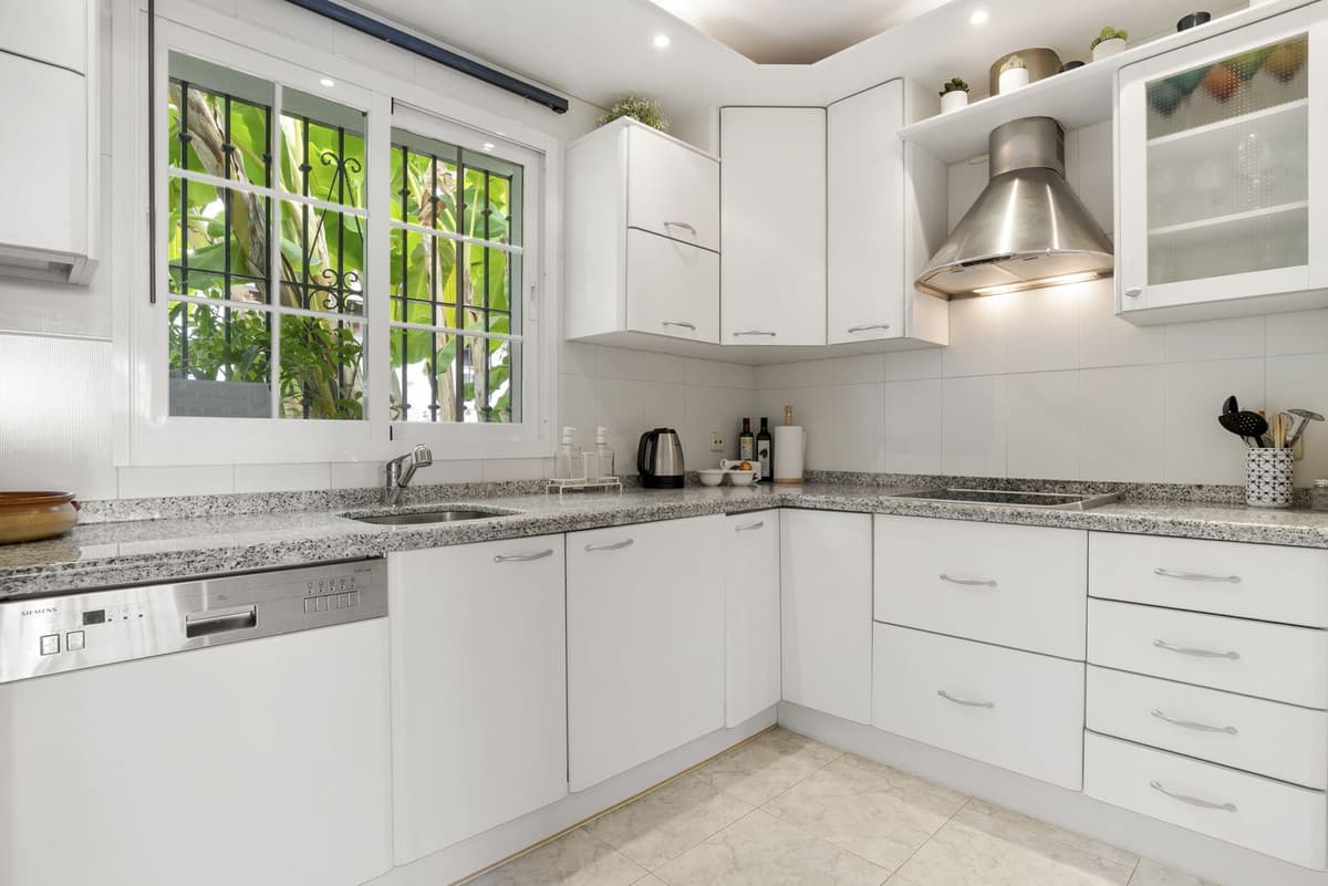 Townhouse in The Golden Mile — photo 5 of 10