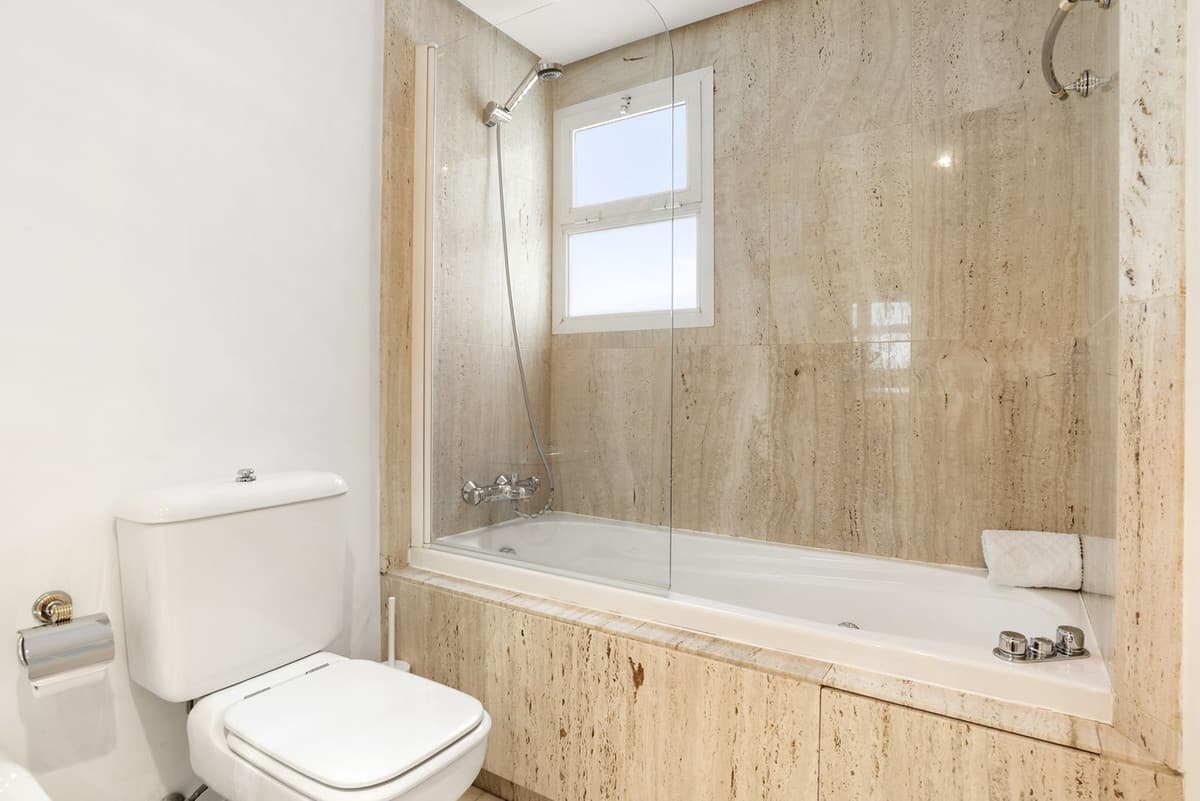 Townhouse in The Golden Mile — photo 8 of 10