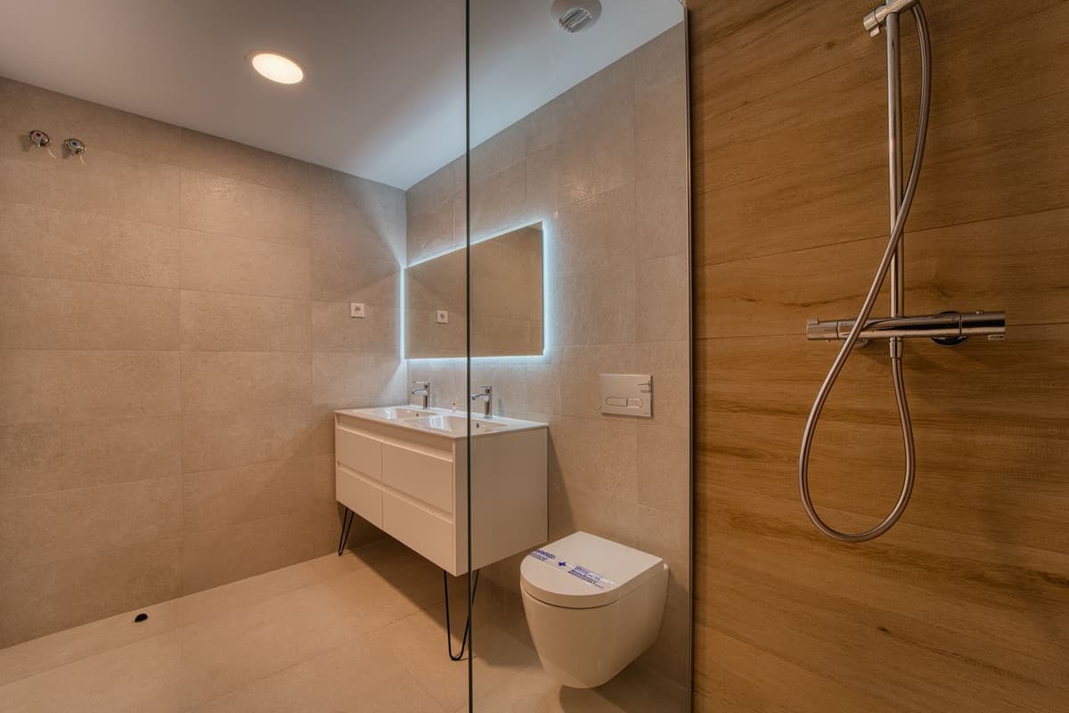 Middle Floor Apartment in Torremolinos — photo 5 of 10