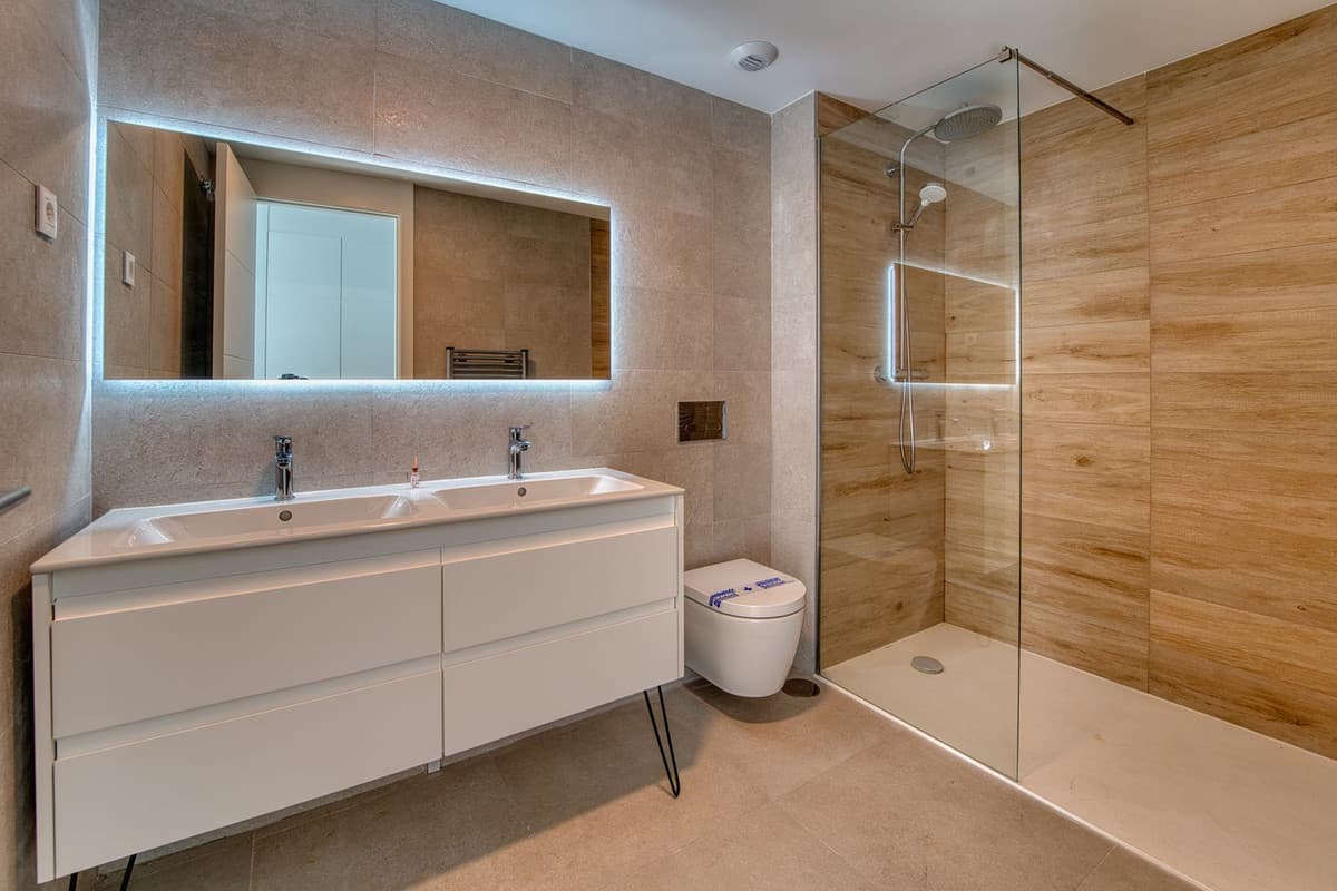Middle Floor Apartment in Torremolinos — photo 8 of 10