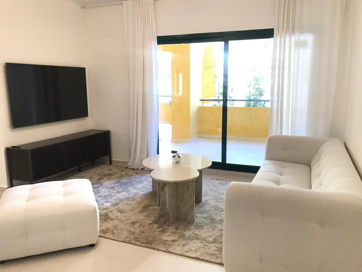 Middle Floor Apartment in San Pedro de Alcántara — photo 4 of 10
