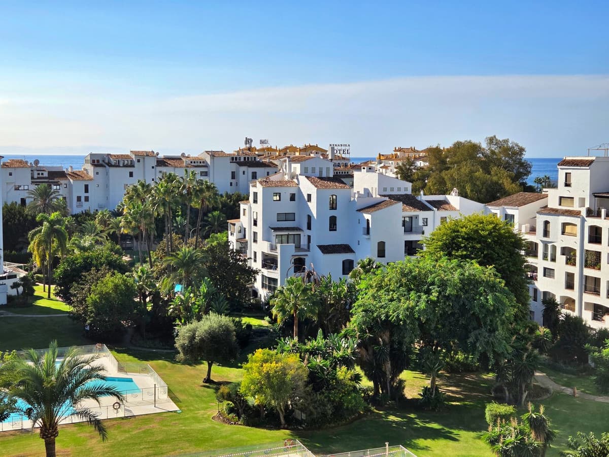 Penthouse Duplex in Puerto Banús — photo 1 of 10
