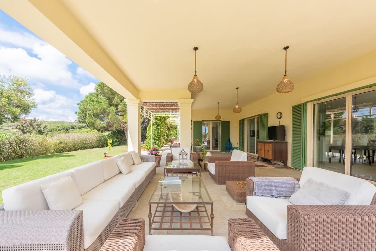 Detached Villa in Sotogrande Alto — photo 1 of 10