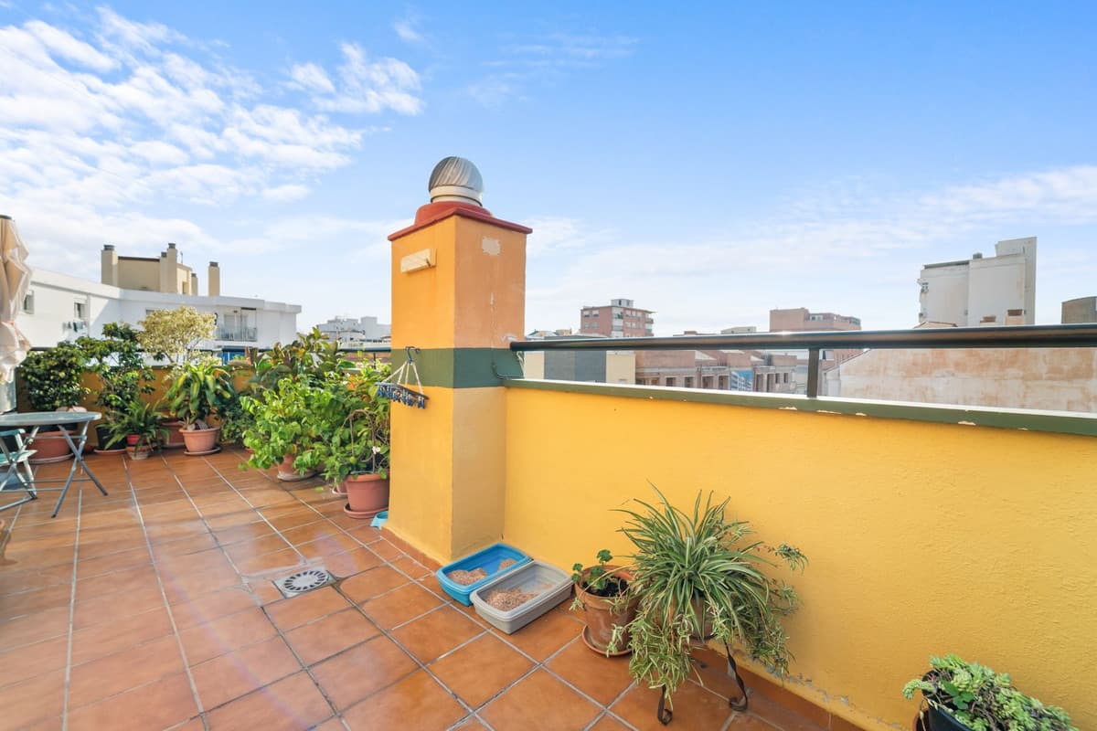 Penthouse Duplex in Málaga — photo 3 of 10